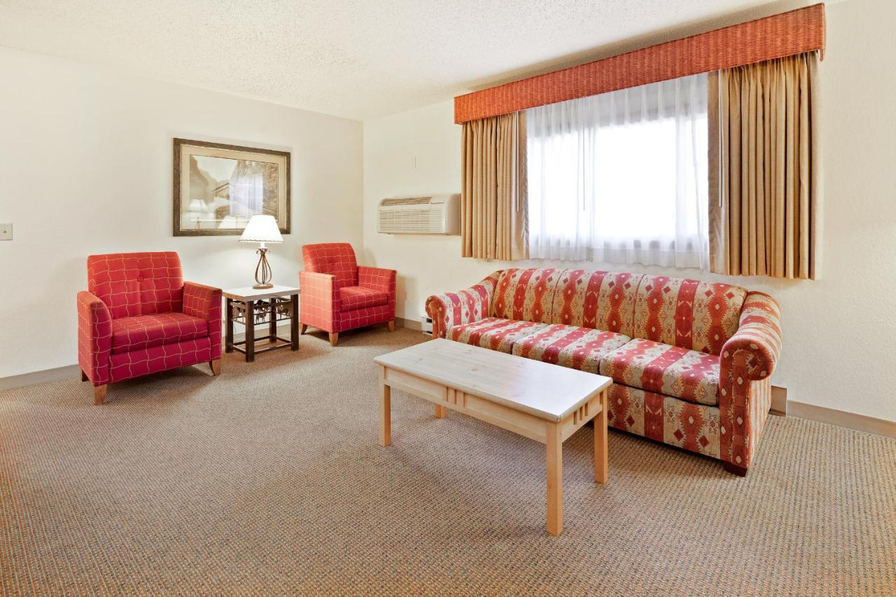 Black Hills Luxury Suites Hill City Exterior photo