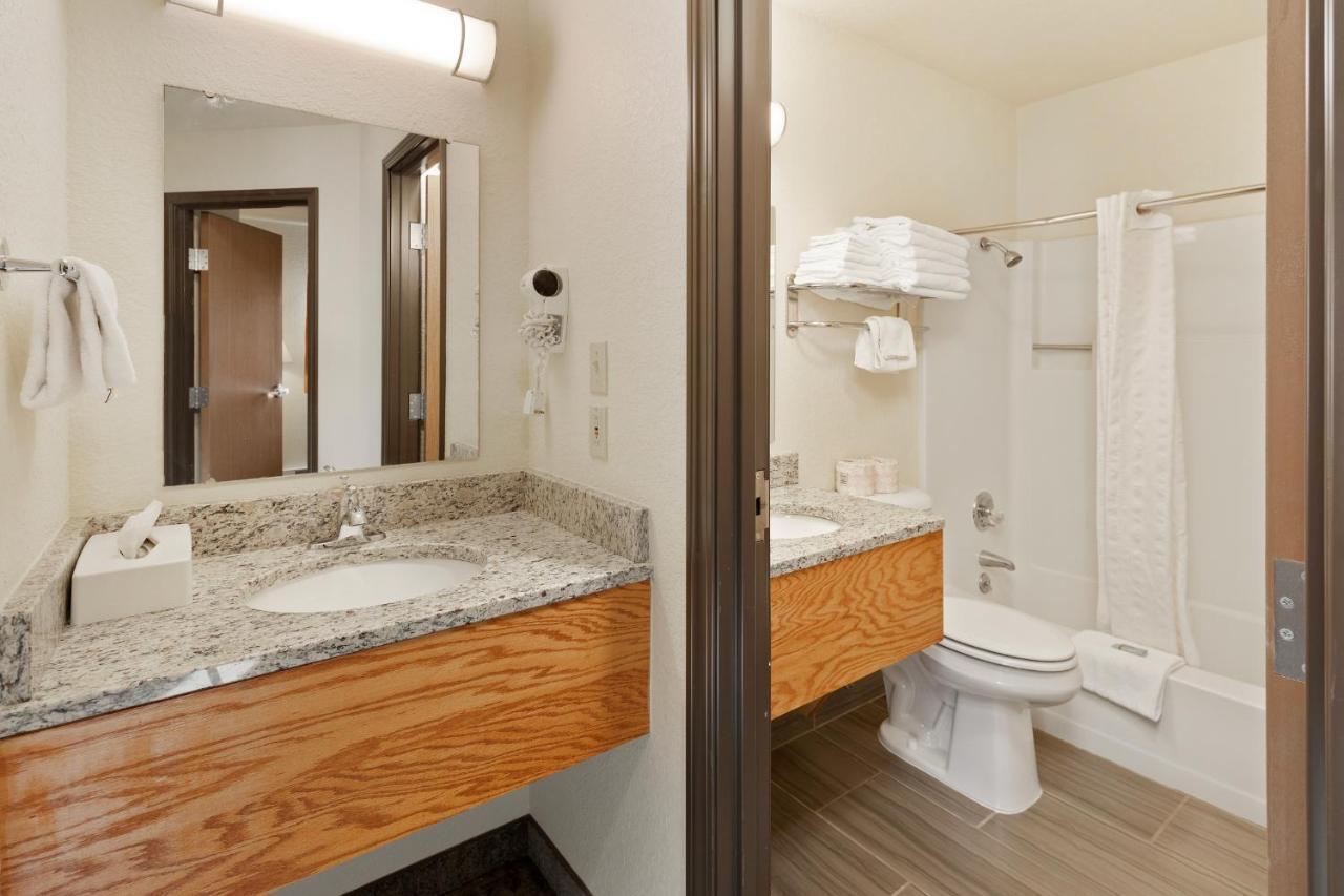 Black Hills Luxury Suites Hill City Exterior photo